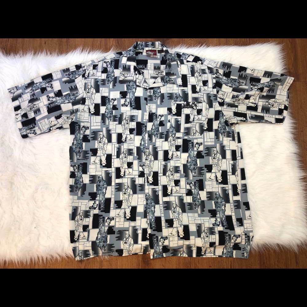 Southpole Men’s XL Short Sleeve Graphic Design